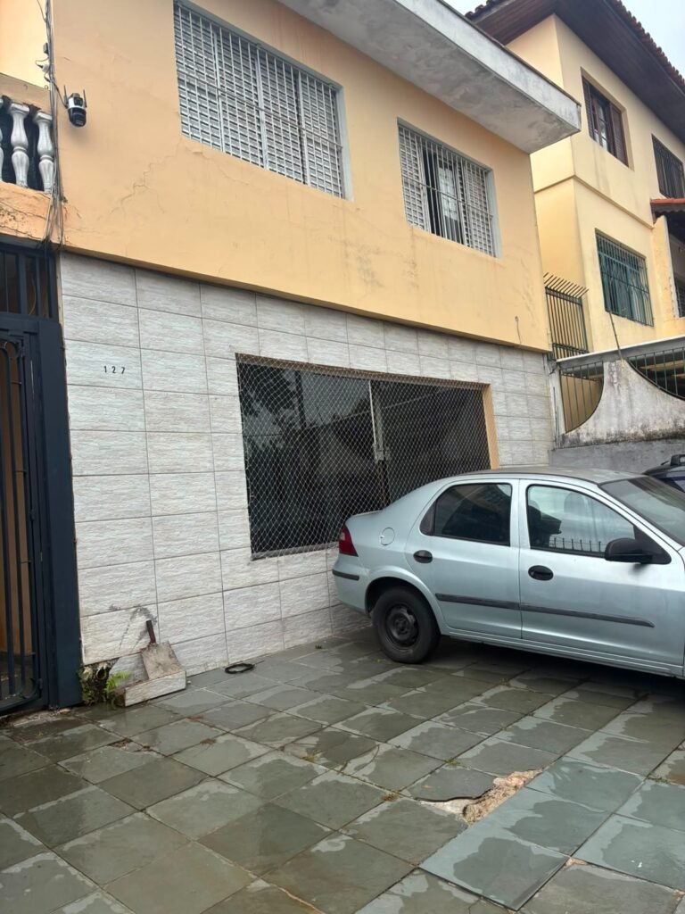 Oportunidade Imperdível: 2 Casas no Mesmo Terreno!