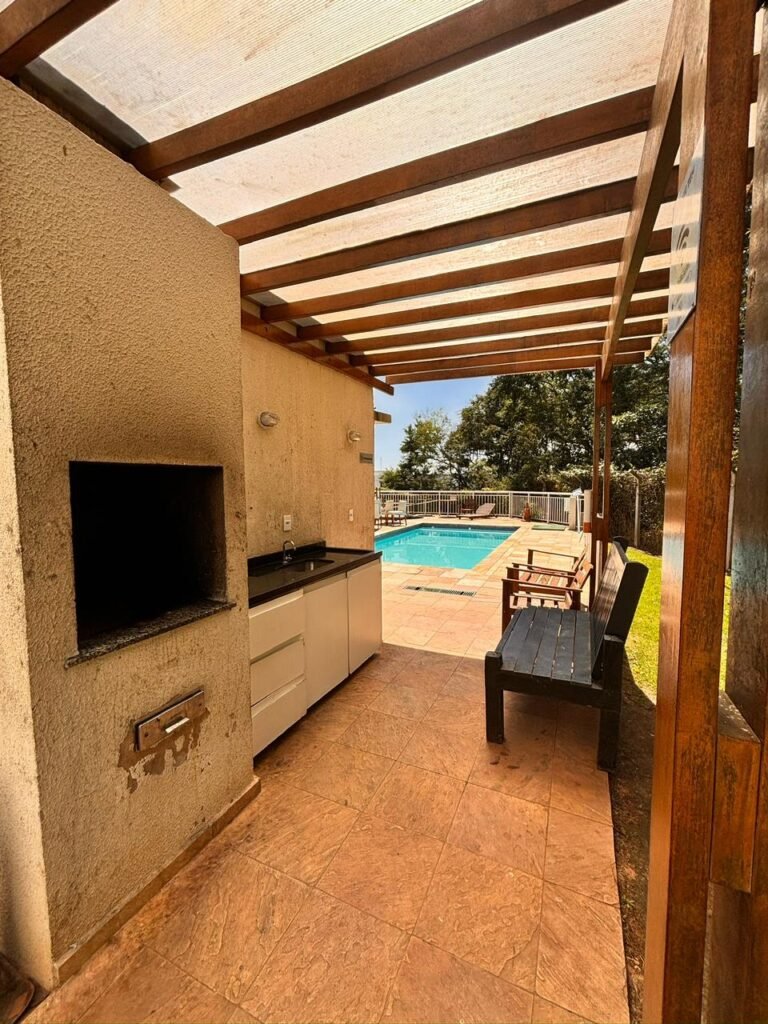 APARTAMENTO À VENDA EM COTIA – BAIRRO LAGEADO